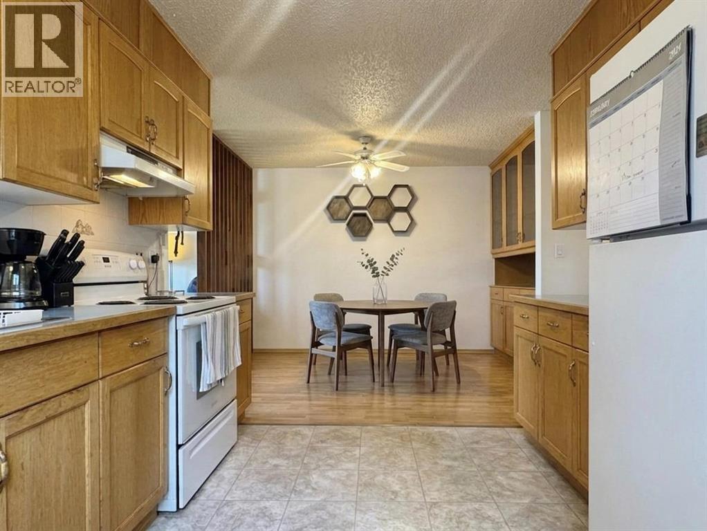 42 Selkirk Road W — photo 8