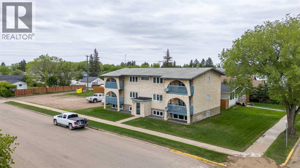 #1-6, 5502 49 Avenue - 26