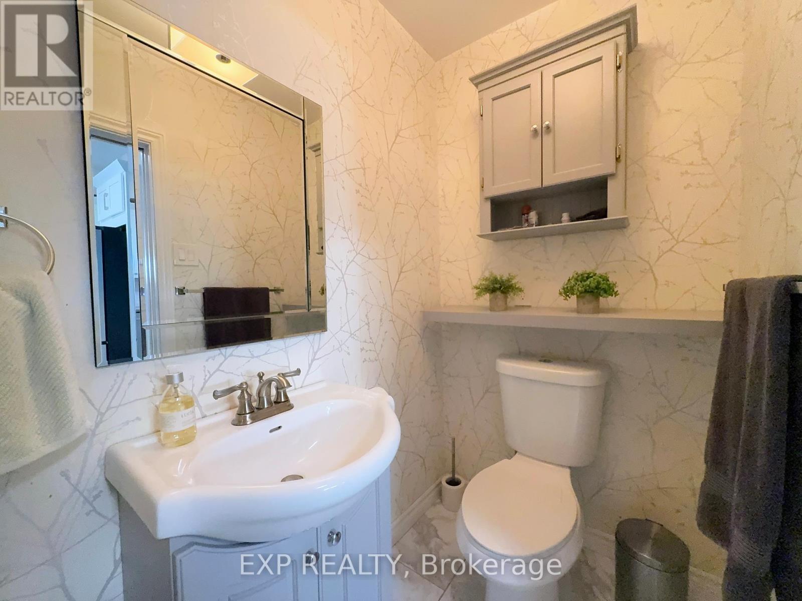 494 ENGLISH STREET - 12