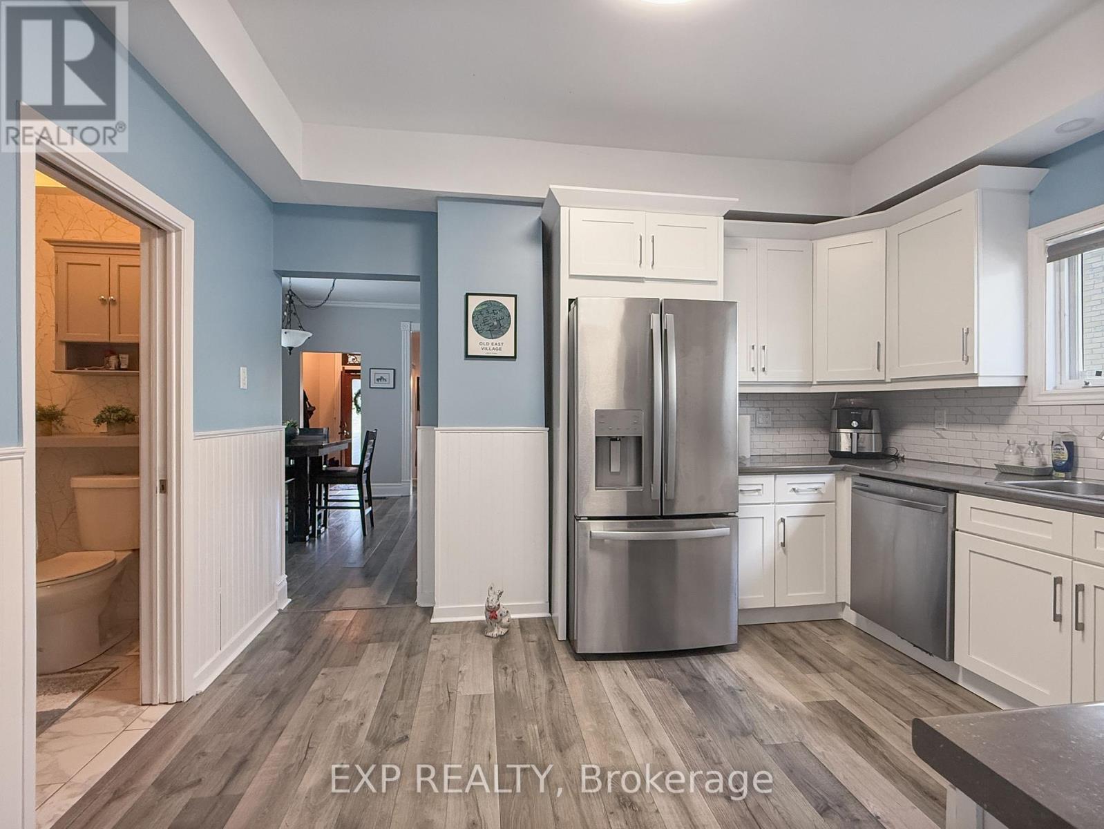 494 ENGLISH STREET - 13