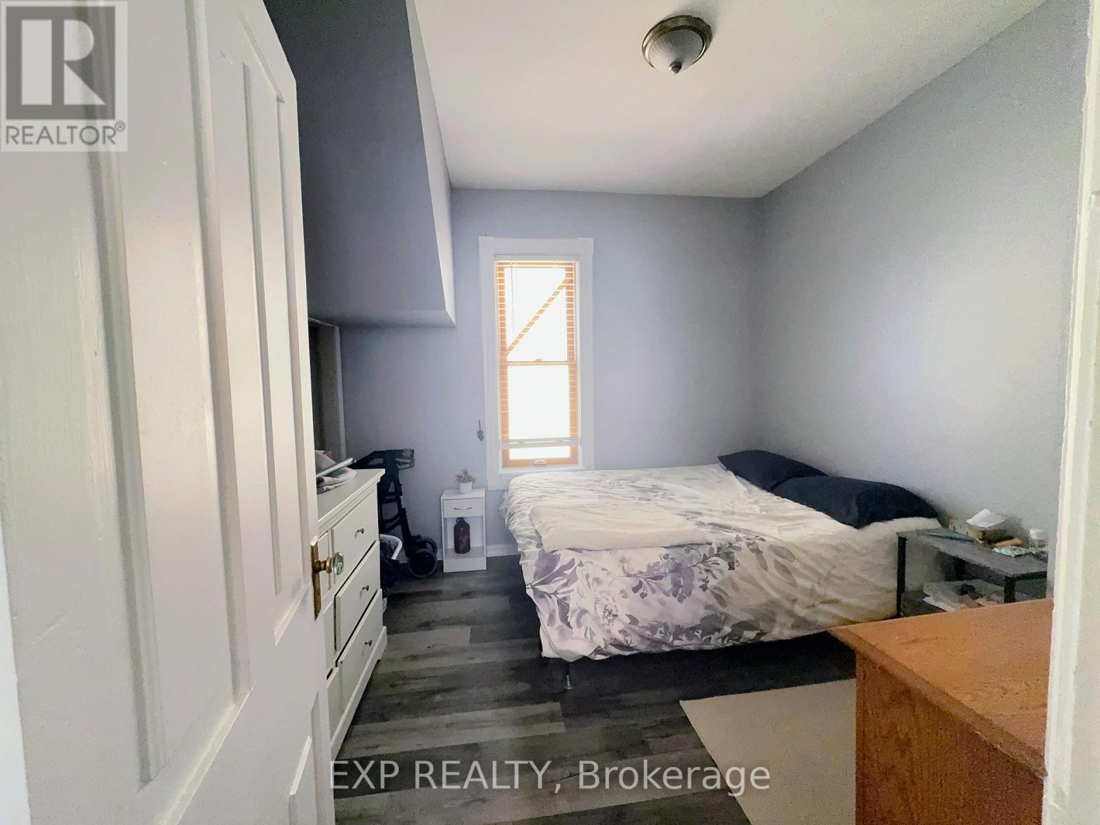 494 ENGLISH STREET - 15