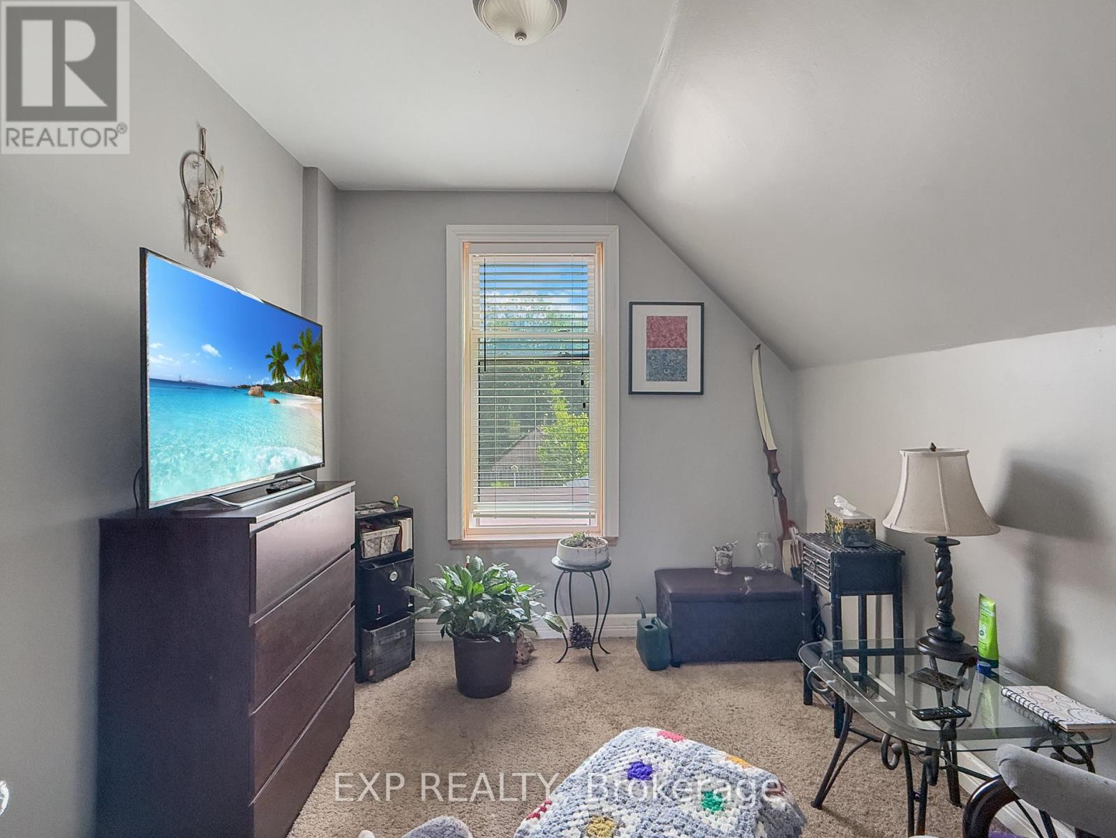 494 ENGLISH STREET - 25