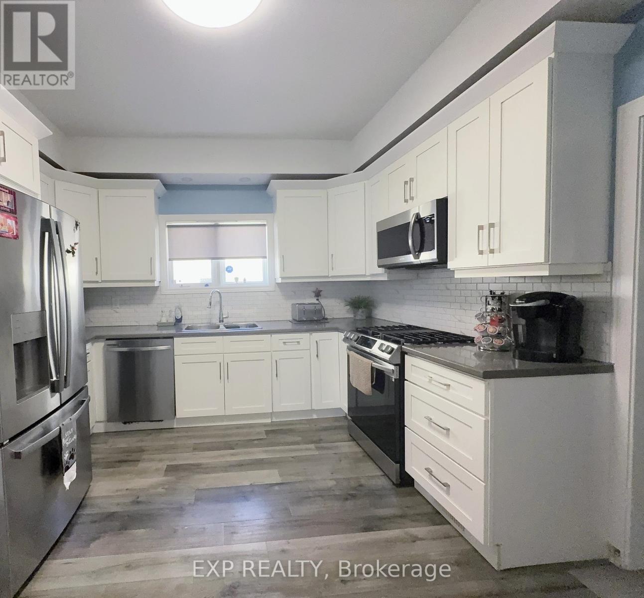 494 ENGLISH STREET - 8