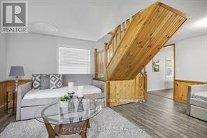 3692 BEVERLY GLEN - 18