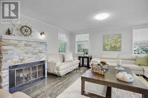 3692 BEVERLY GLEN - 6