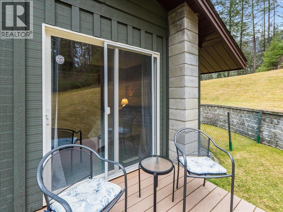2162 Old Salmo Road - 35