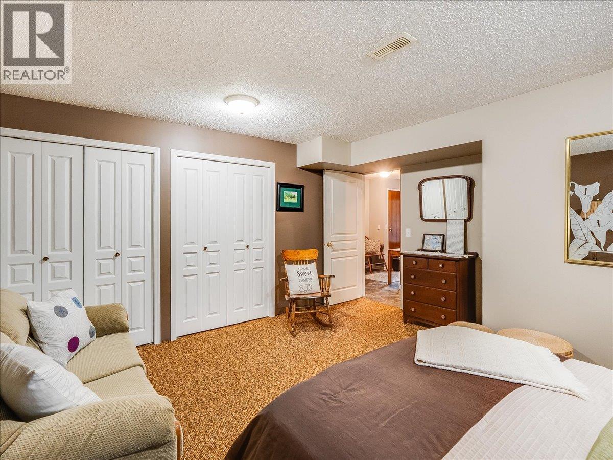 2162 Old Salmo Road - 46