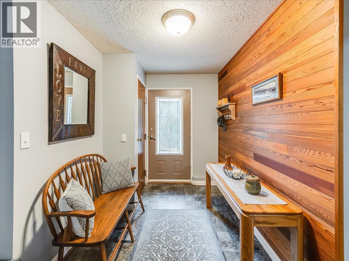 2162 Old Salmo Road - 39