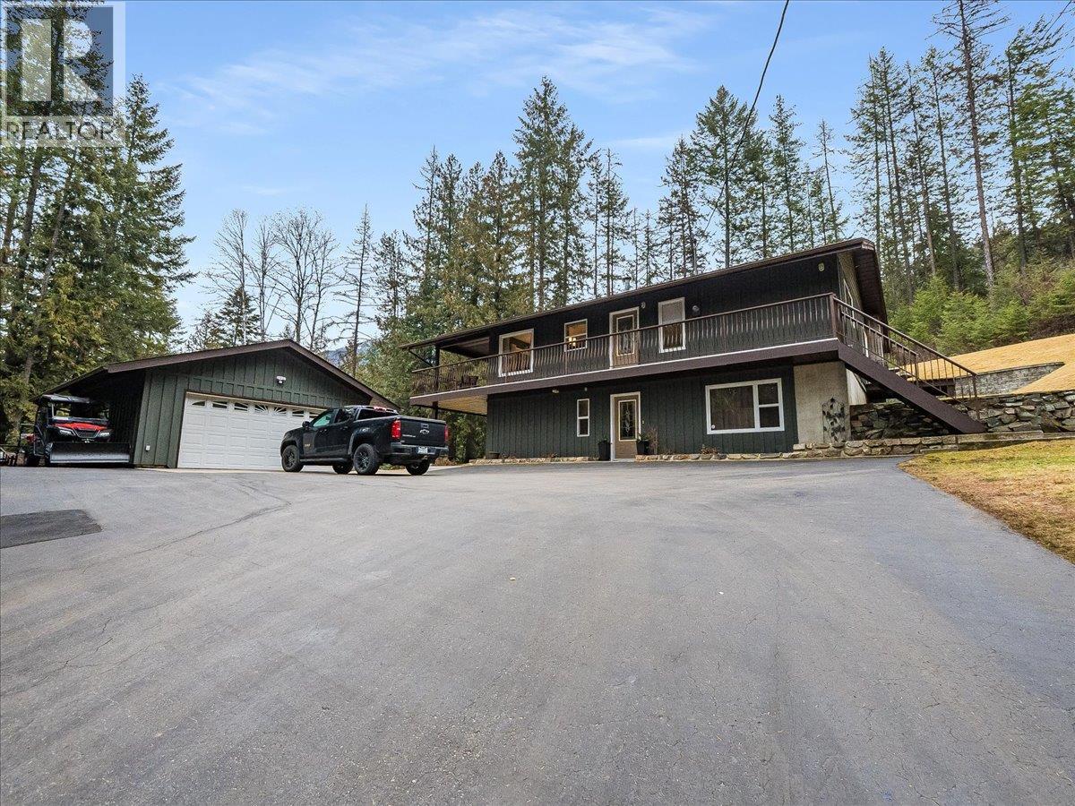 2162 Old Salmo Road - 64