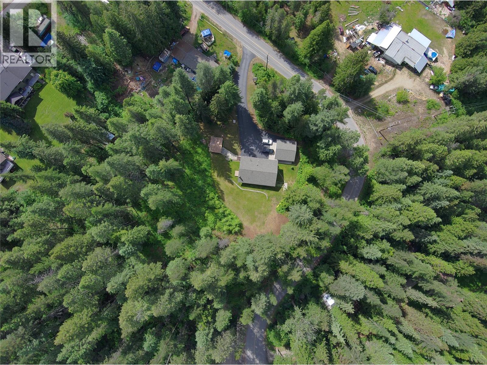2162 Old Salmo Road - 56
