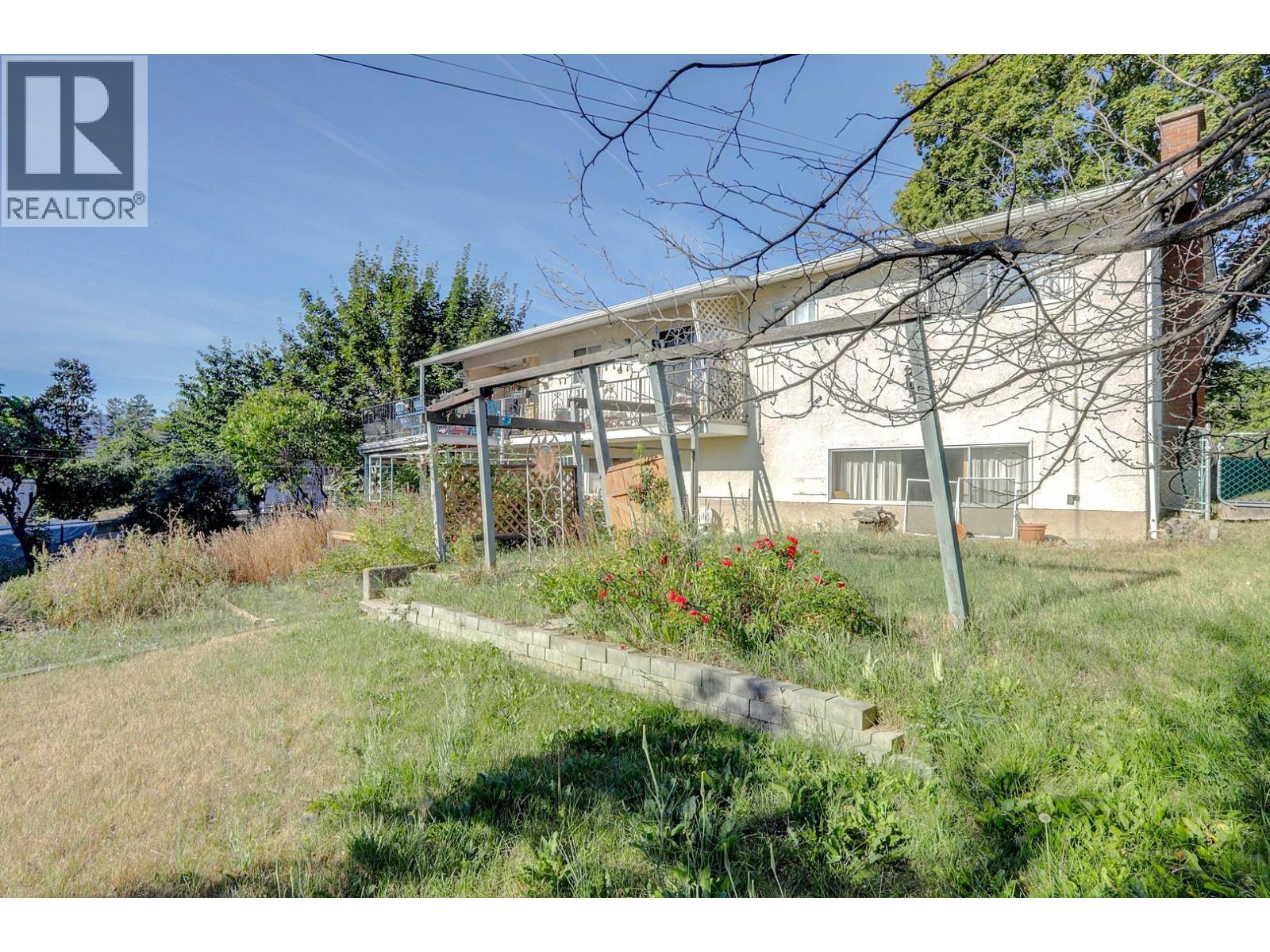 2703 18 Street, Vernon