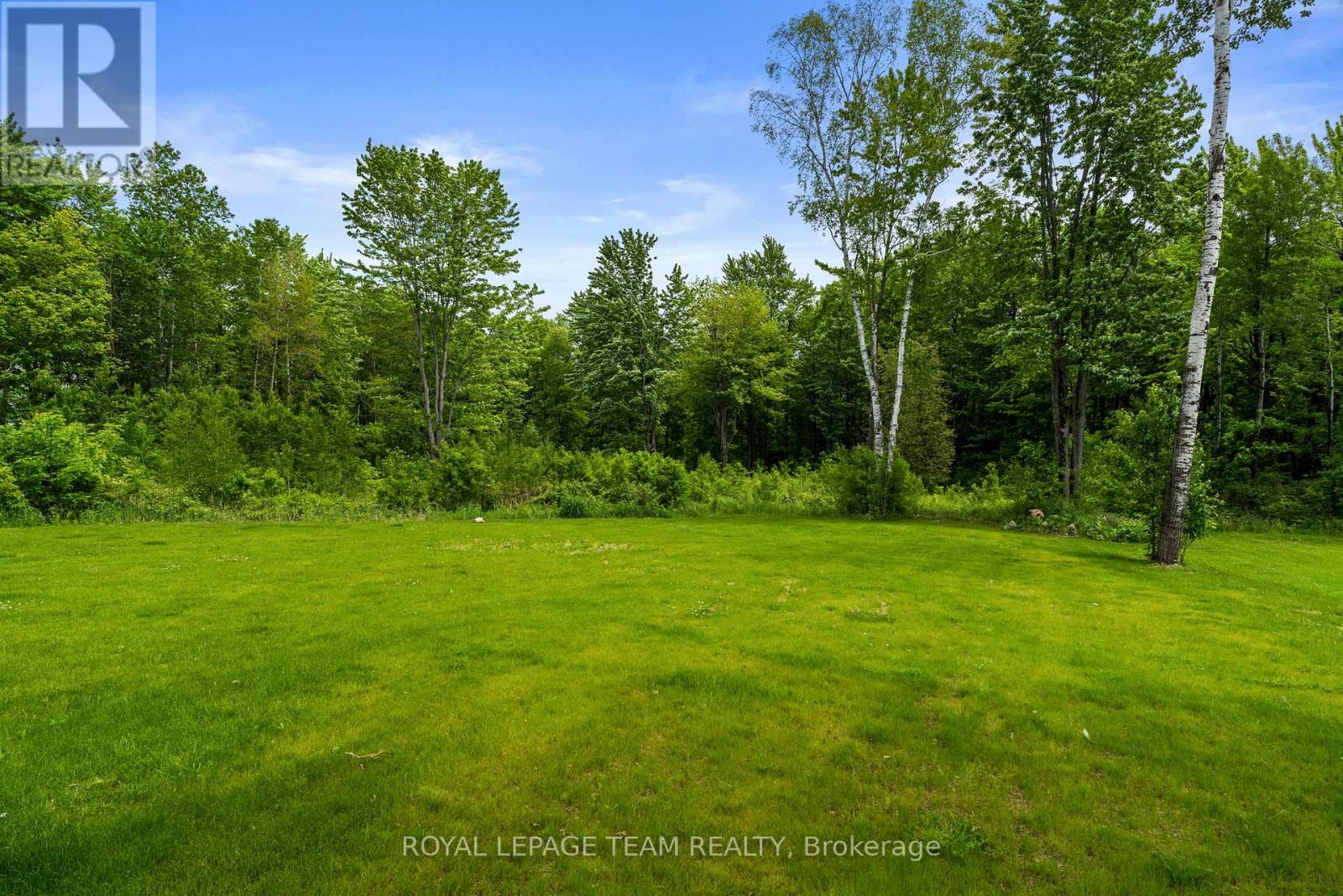 6 Bed, 4 Bath House for Rent in Ottawa – 148 LAKE TRAIL ROAD, Ottawa – MLS# X13423040 - Image 39