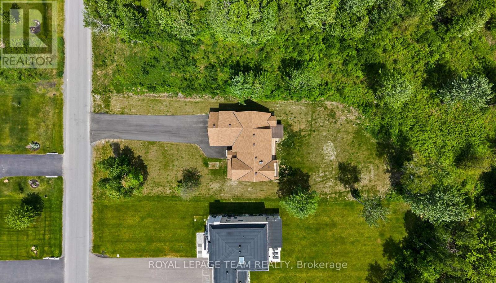 6 Bed, 4 Bath House for Rent in Ottawa – 148 LAKE TRAIL ROAD, Ottawa – MLS# X13423040 - Image 45