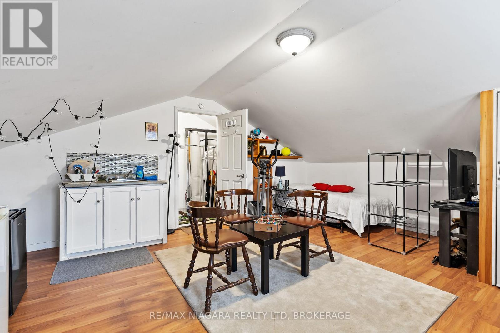 5999 MONTROSE ROAD - 17
