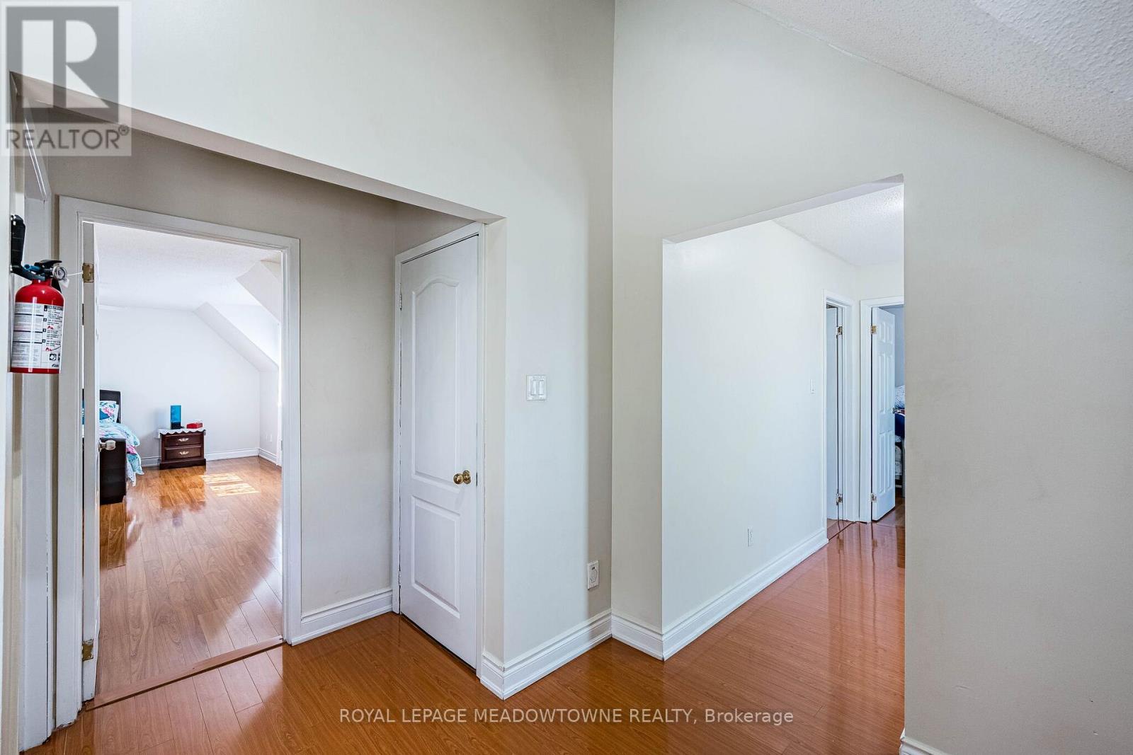 1157 KOS BOULEVARD - 23