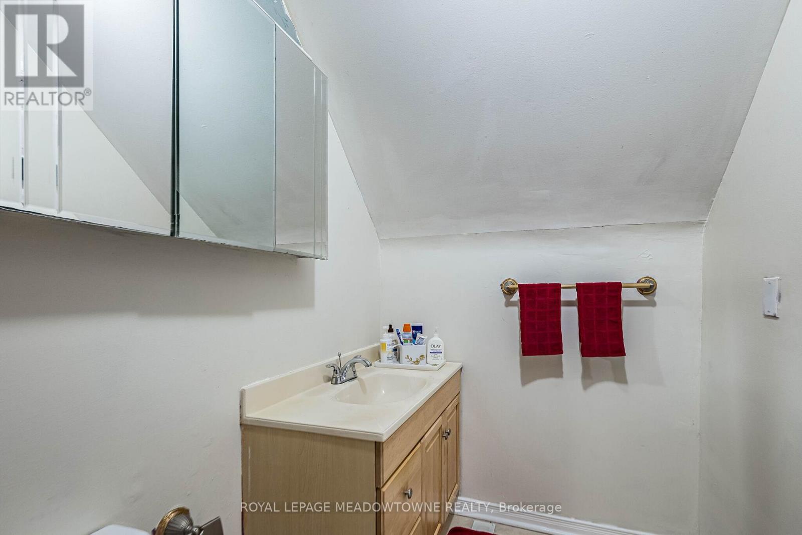 1157 KOS BOULEVARD - 28