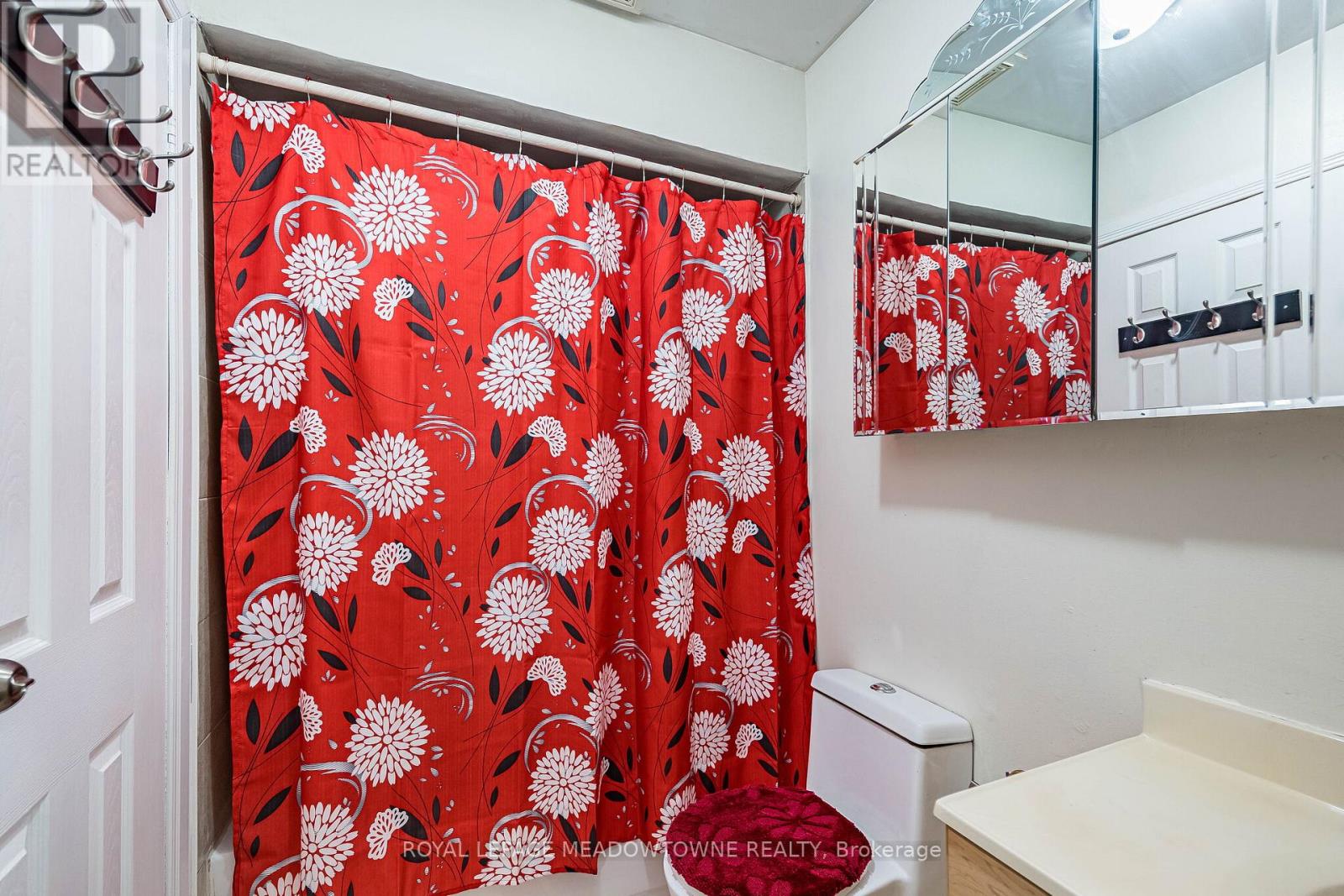 1157 KOS BOULEVARD - 29