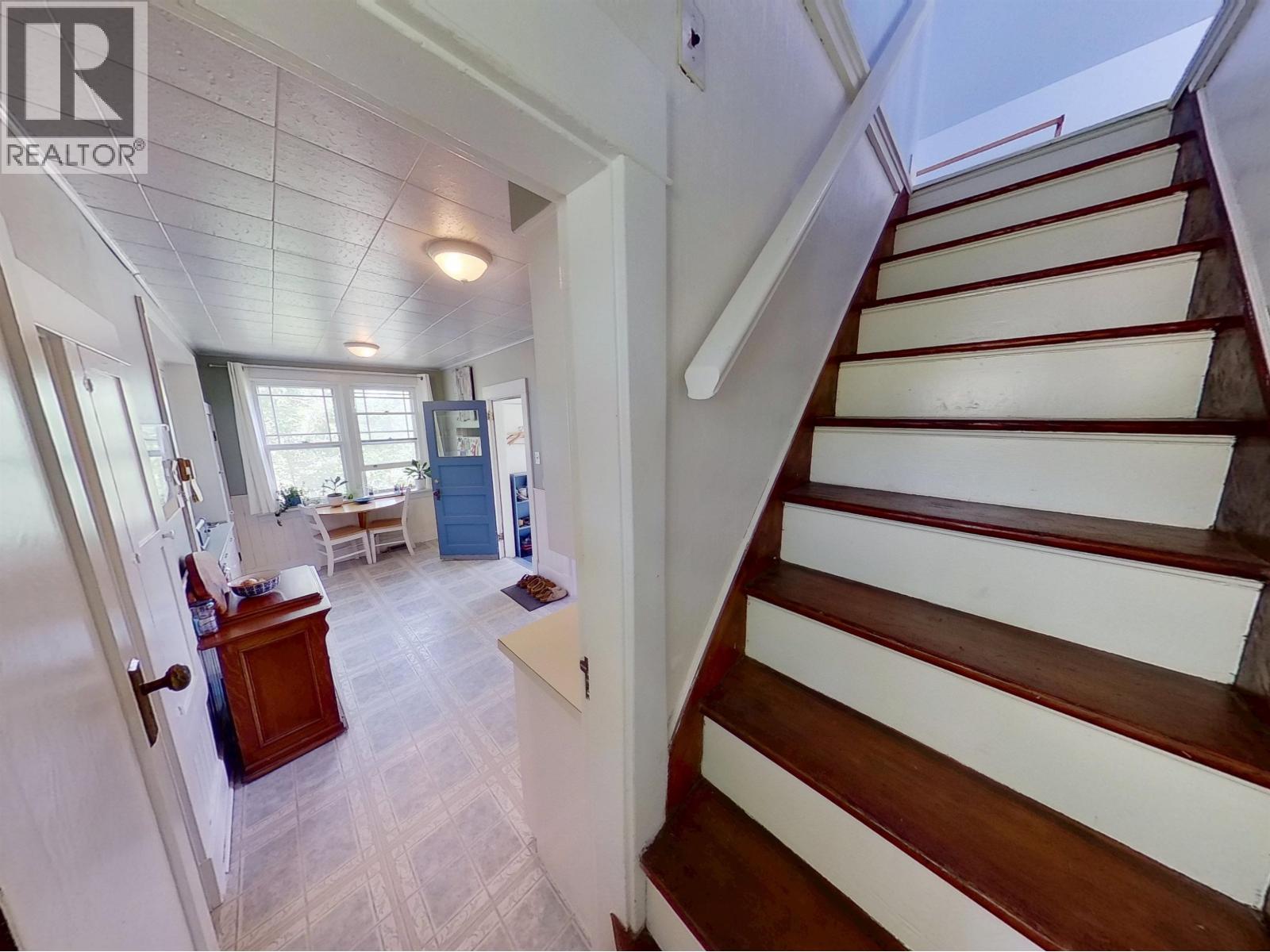 387 BOWRON AVENUE - 10