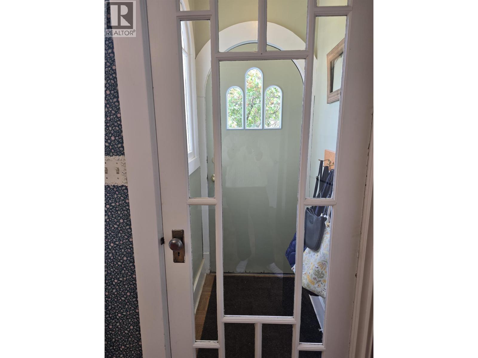 387 BOWRON AVENUE - 31