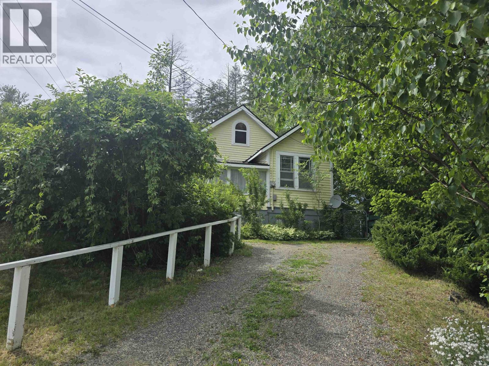 387 BOWRON AVENUE - 32