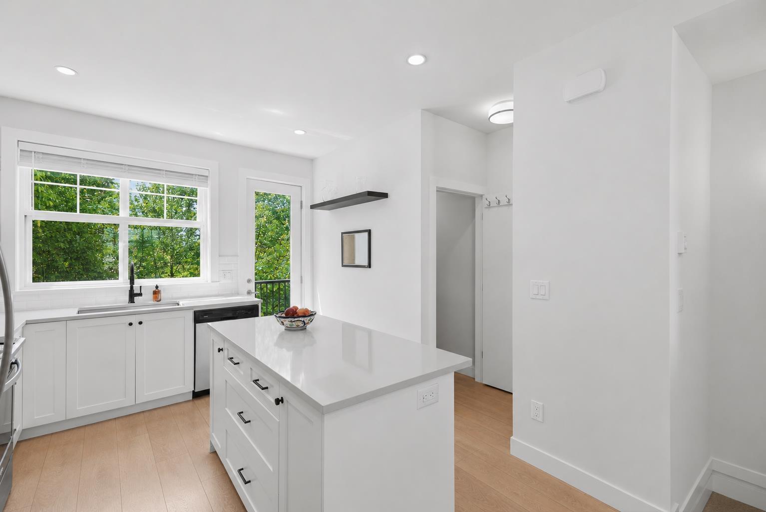 44 27735 ROUNDHOUSE DRIVE, Abbotsford