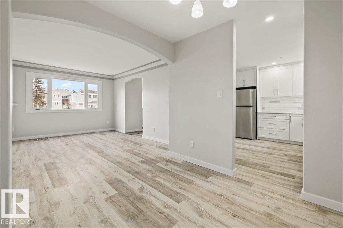 12C CASTLE TC NW - 20