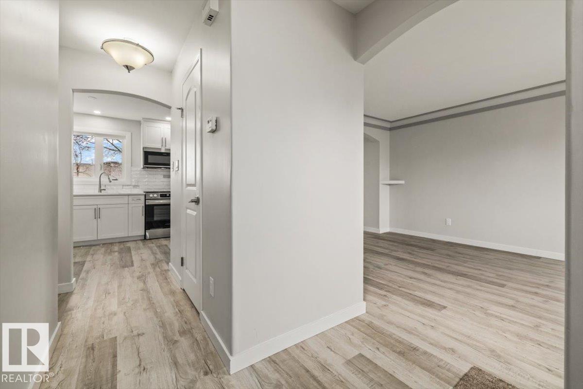 12C CASTLE TC NW - 26