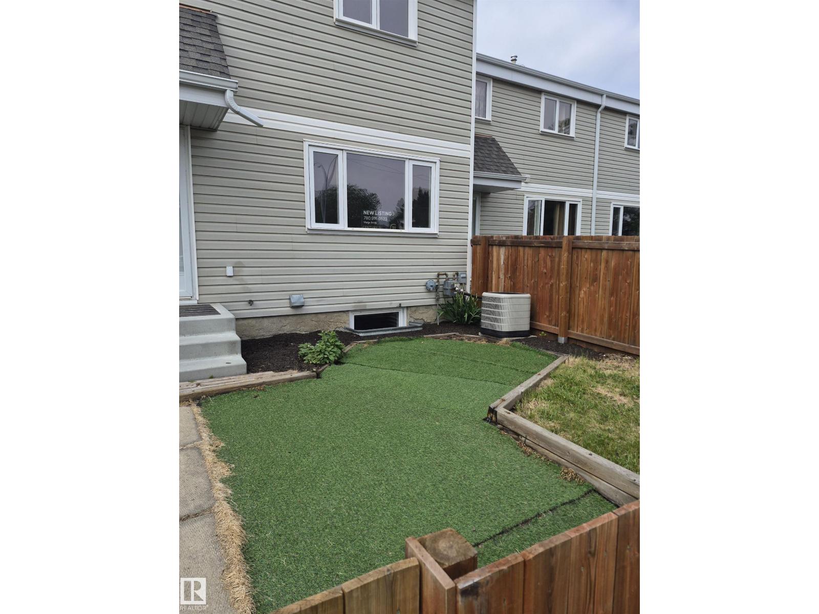 12C CASTLE TC NW - 34