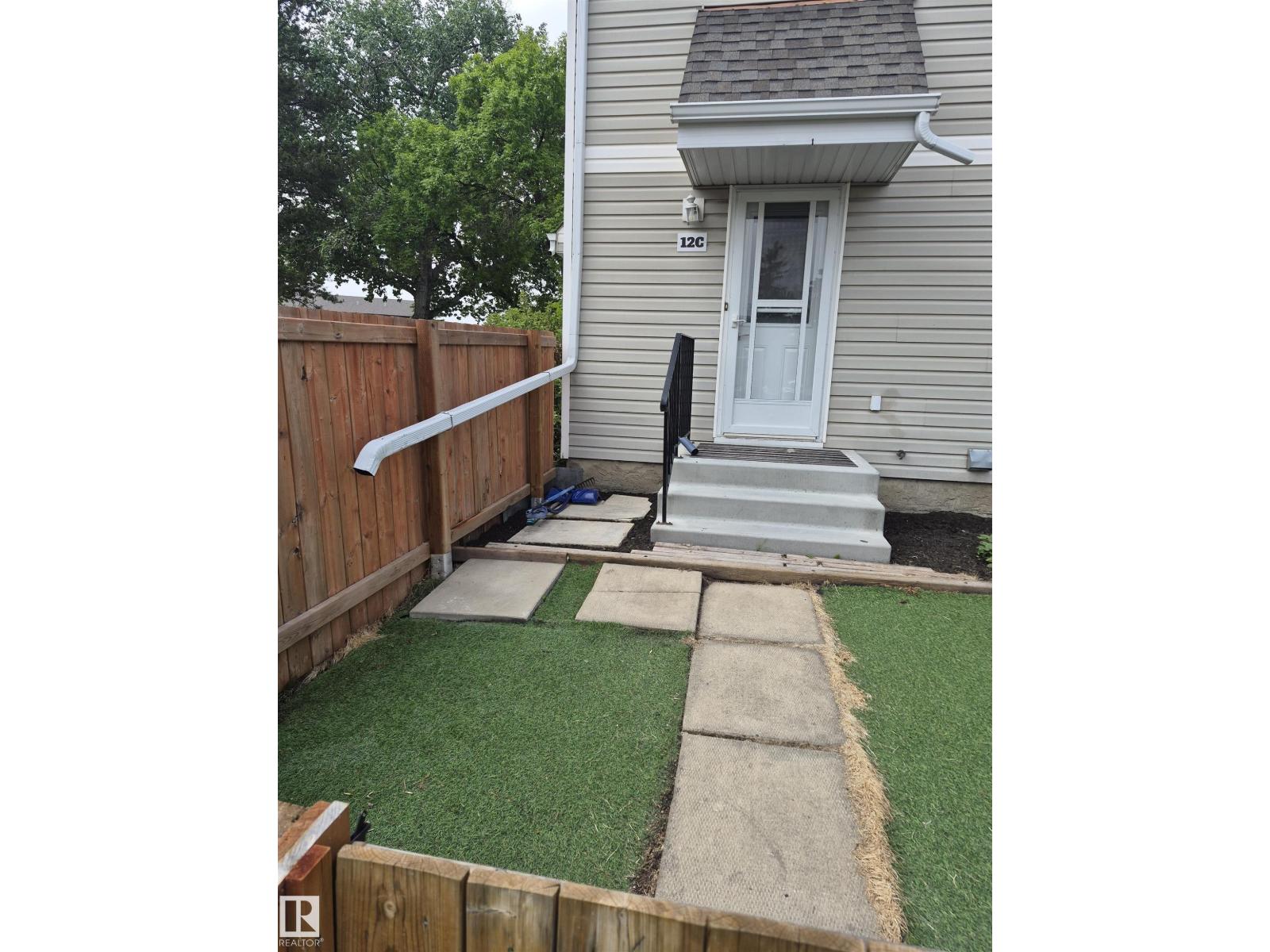 12C CASTLE TC NW - 35