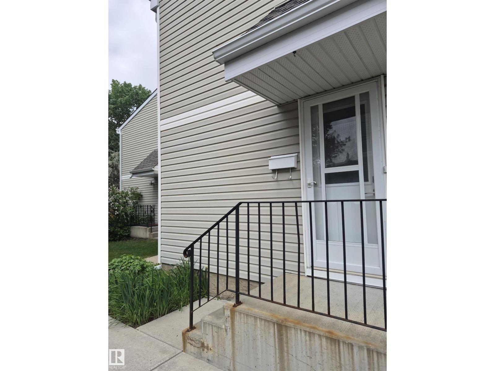 12C CASTLE TC NW - 36