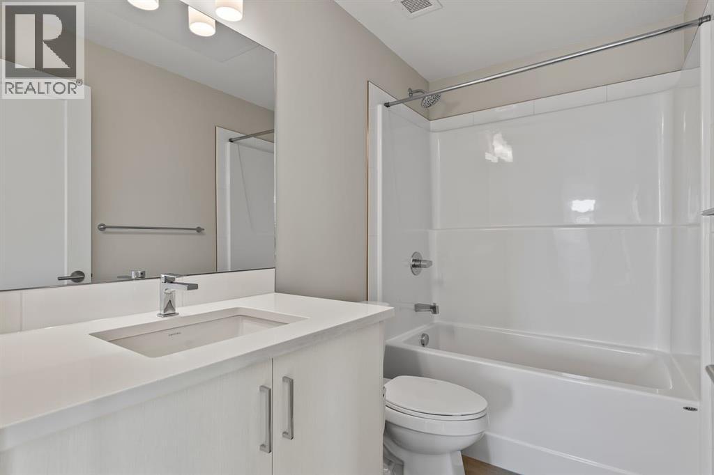 #410 660 Shawnee Square SW - 26