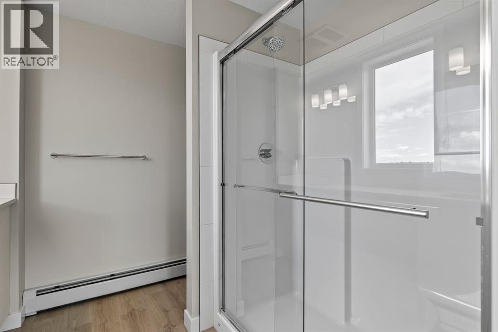 #410 660 Shawnee Square SW - 23