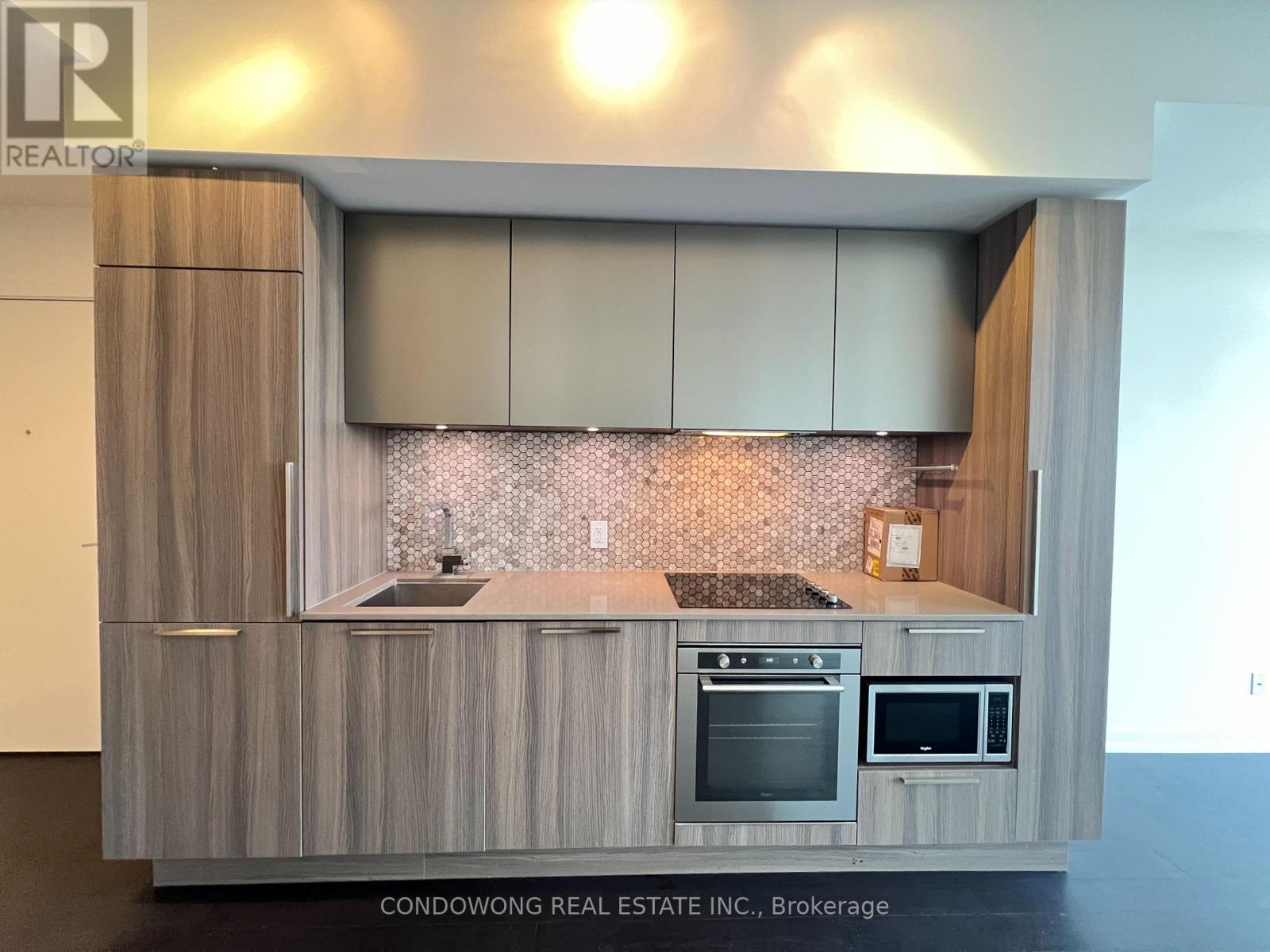 High End Kitchen