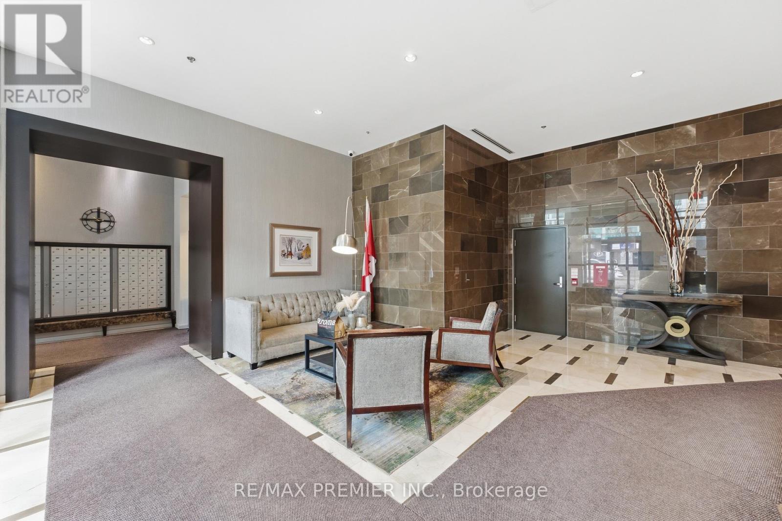 #307 212 EGLINTON AVENUE E - 22