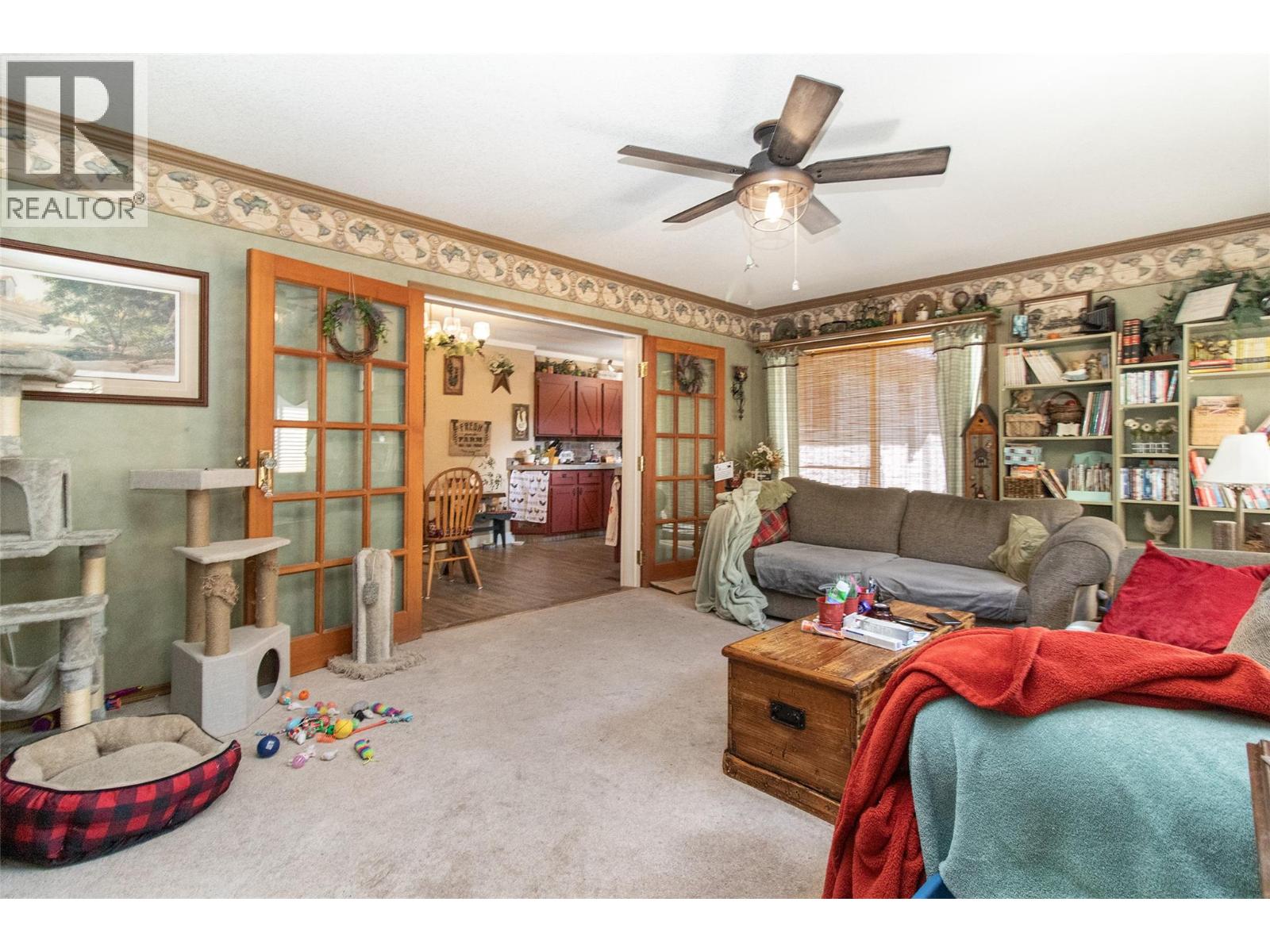 685 Stetson Court - 22