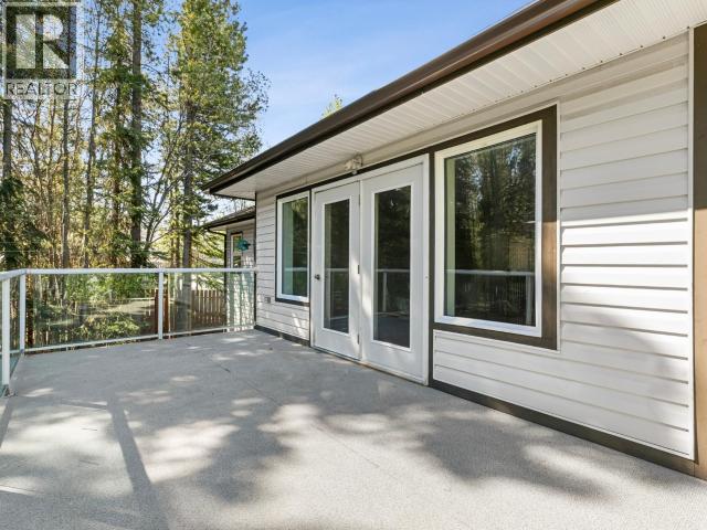 34 THOMPSON ROAD - 13