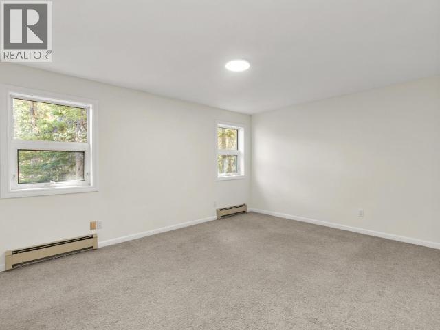 34 THOMPSON ROAD - 15