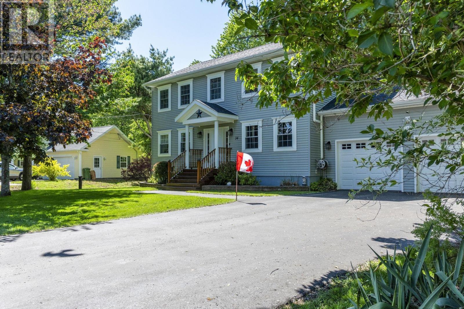 34 Gravenstein Drive - 2