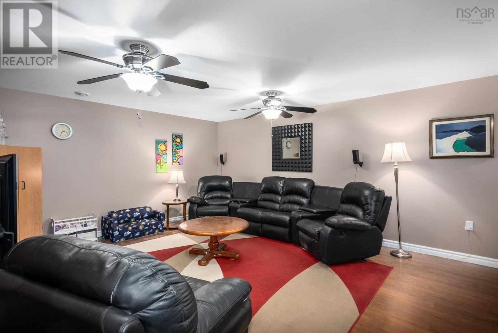 34 Gravenstein Drive - 25