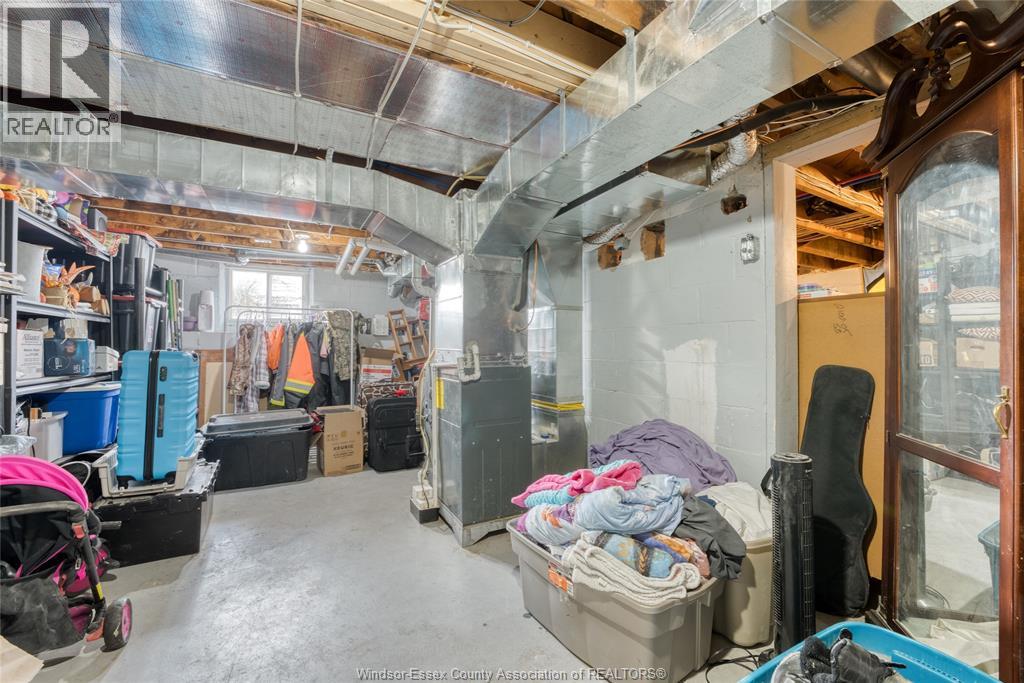 607 REAUME ROAD - 36