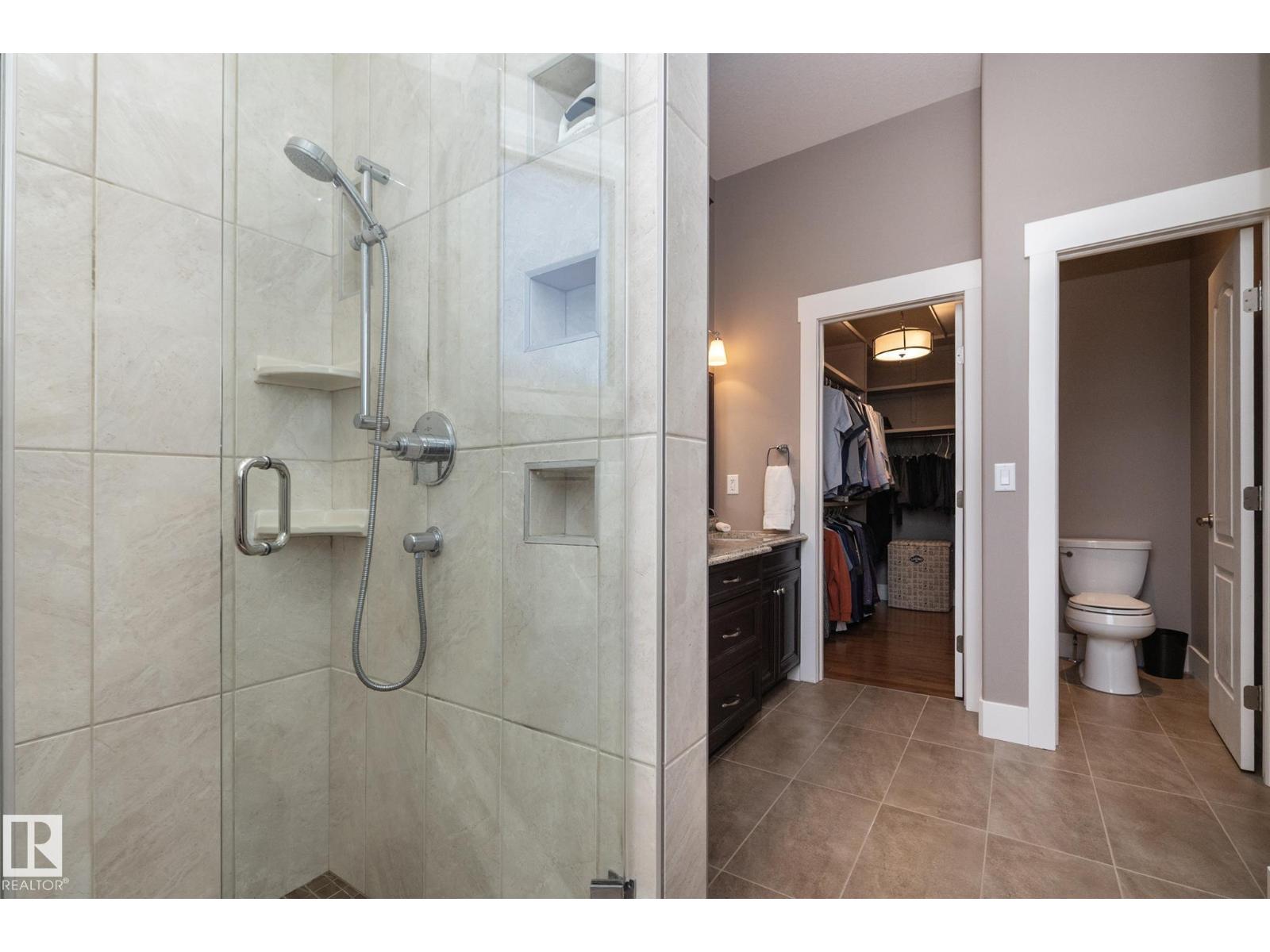 6504 97 AV NW — photo 24