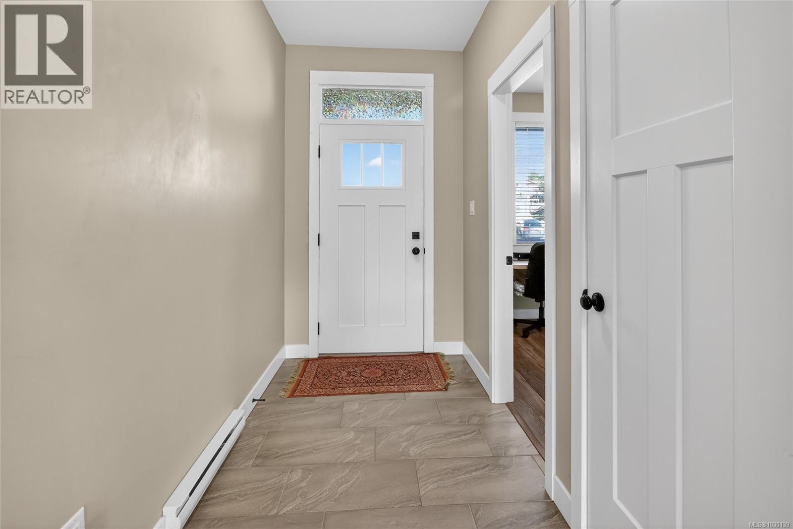 28 Dancer Rd, Nanaimo