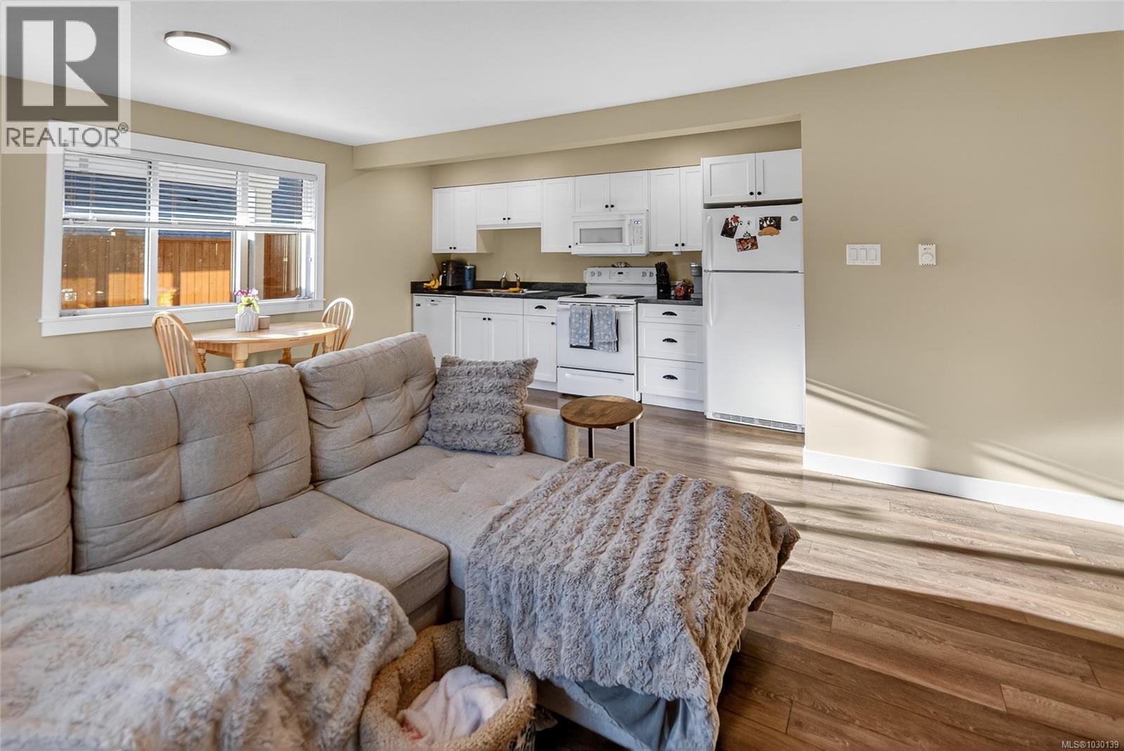 28 Dancer Rd, Nanaimo