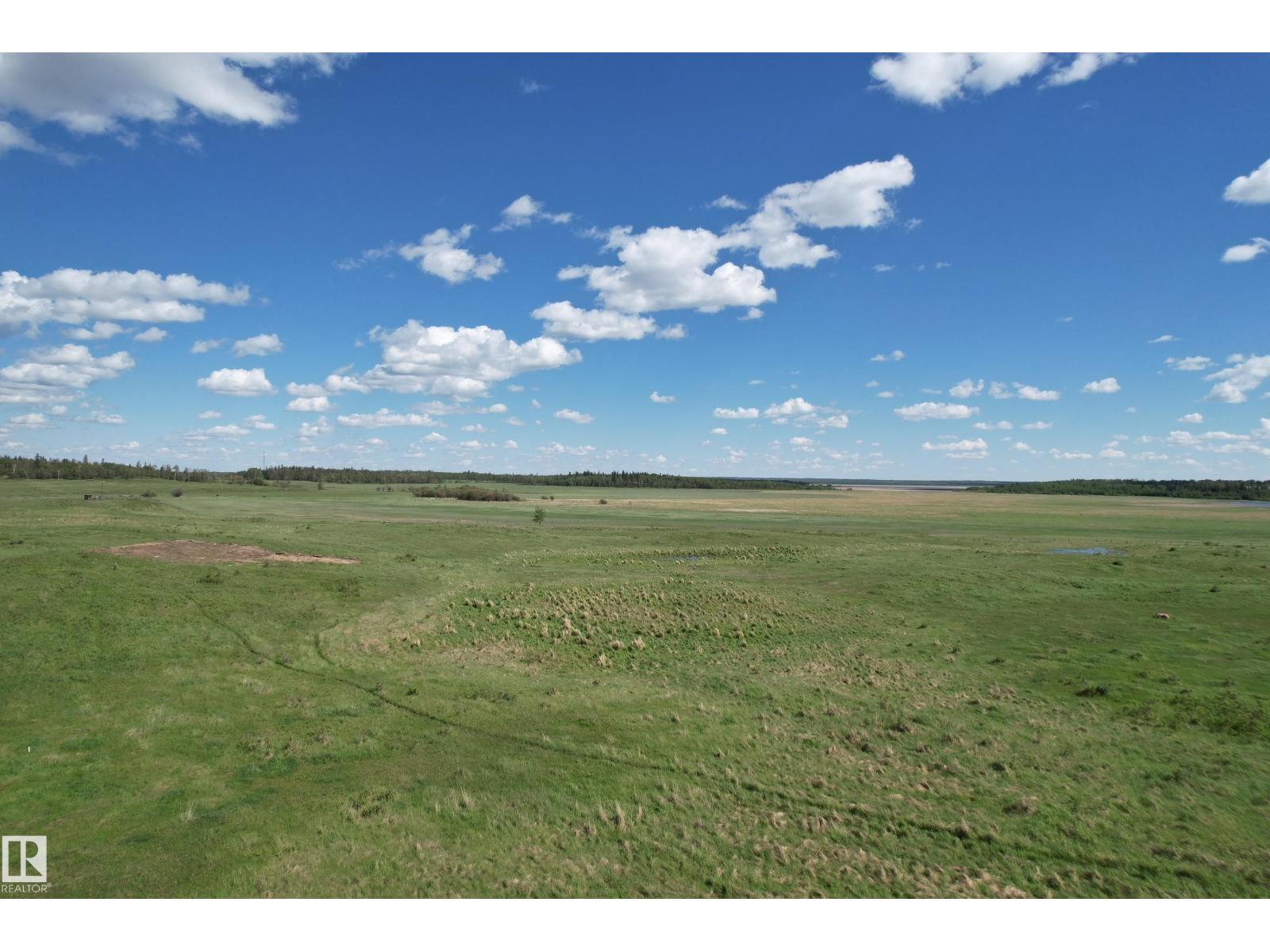 RR 215 & Twp Rd 520 — photo 11