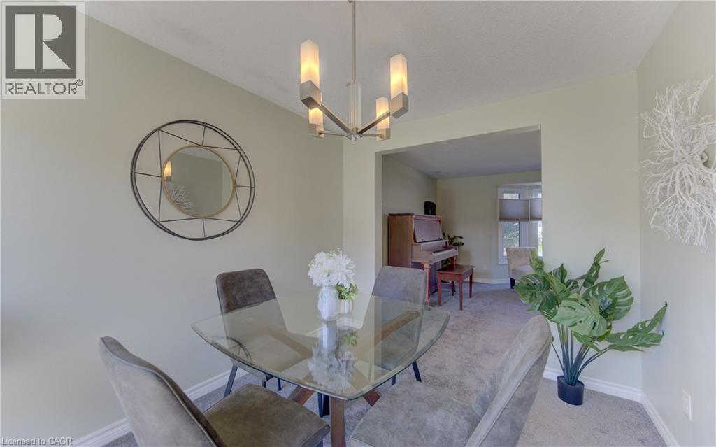 83 MANOR Drive - 13