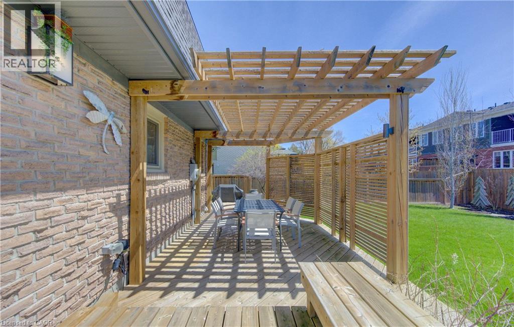 83 MANOR Drive - 43