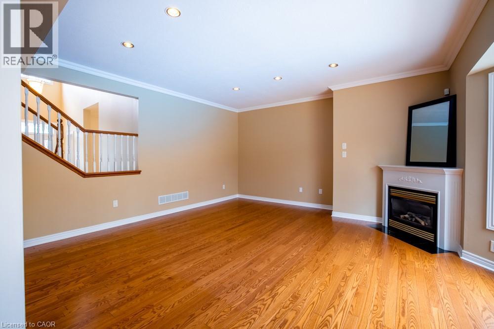 8 SOPHIE Court - 15