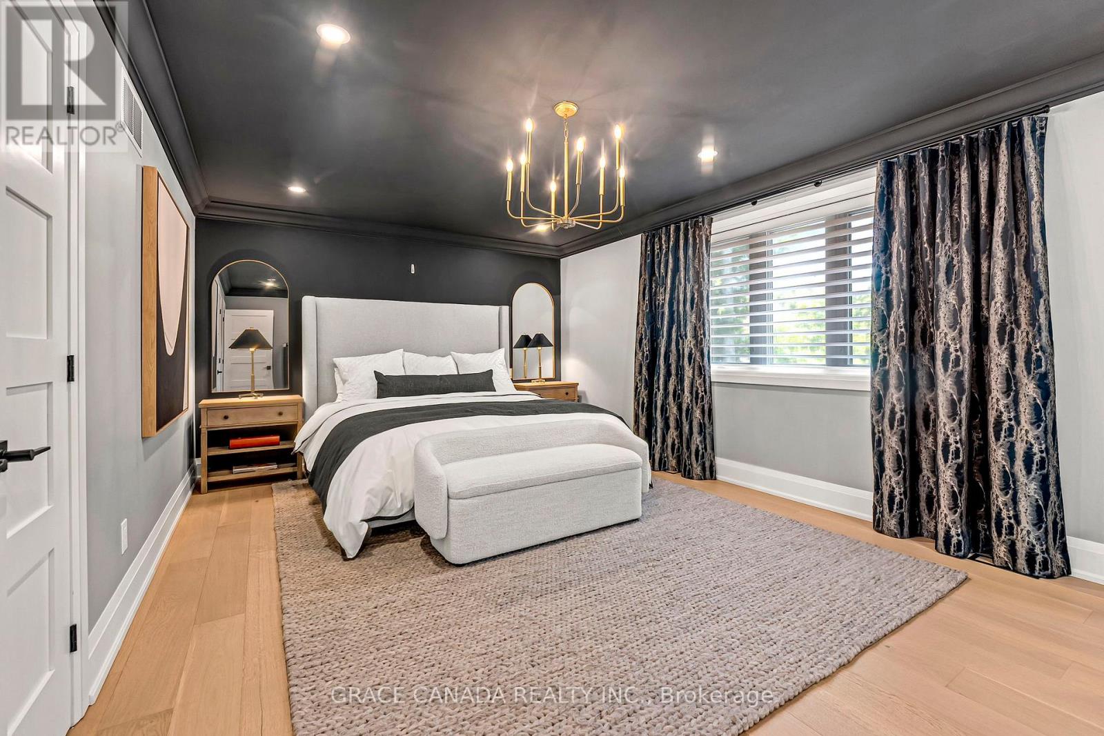 527 ONEIDA DRIVE - 16