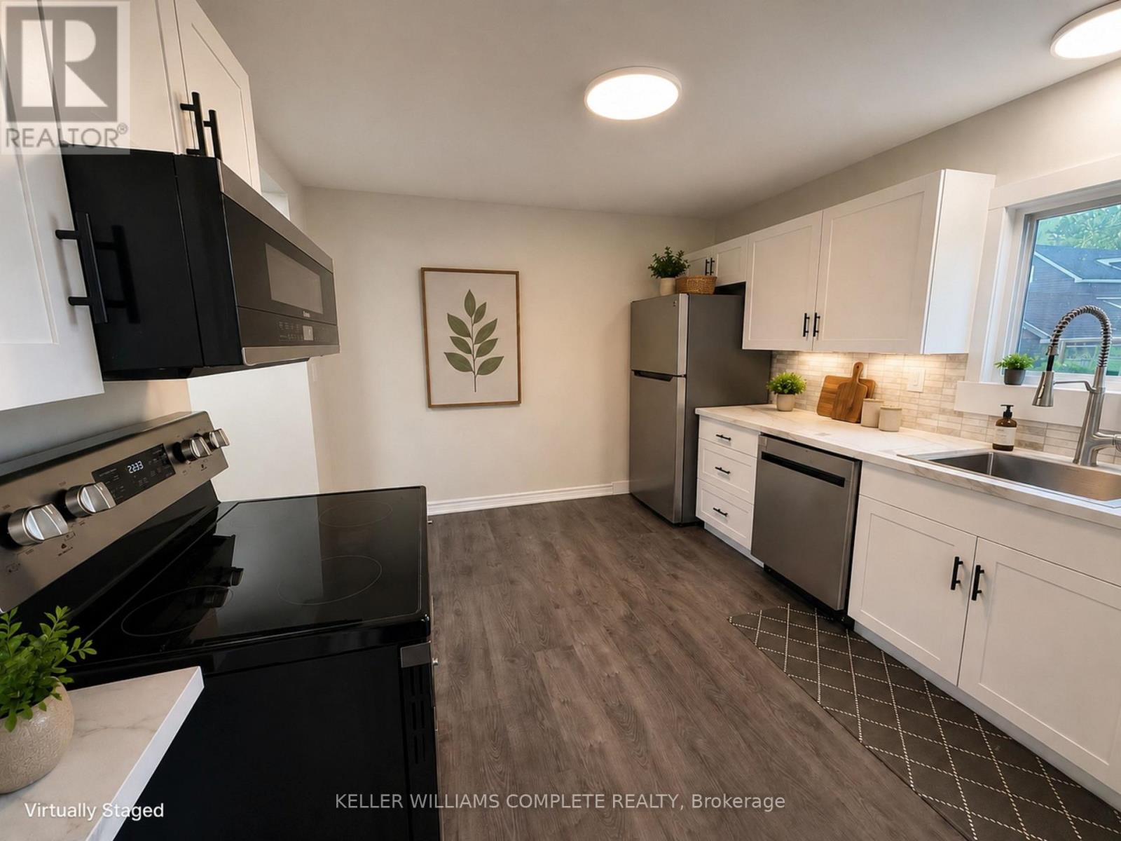 318 LAFONTAINE STREET - 22