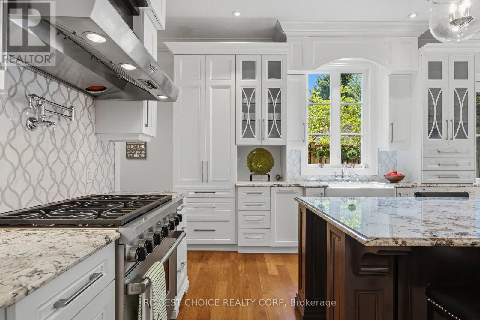 1577 GLOUCESTER ROAD - Image 18